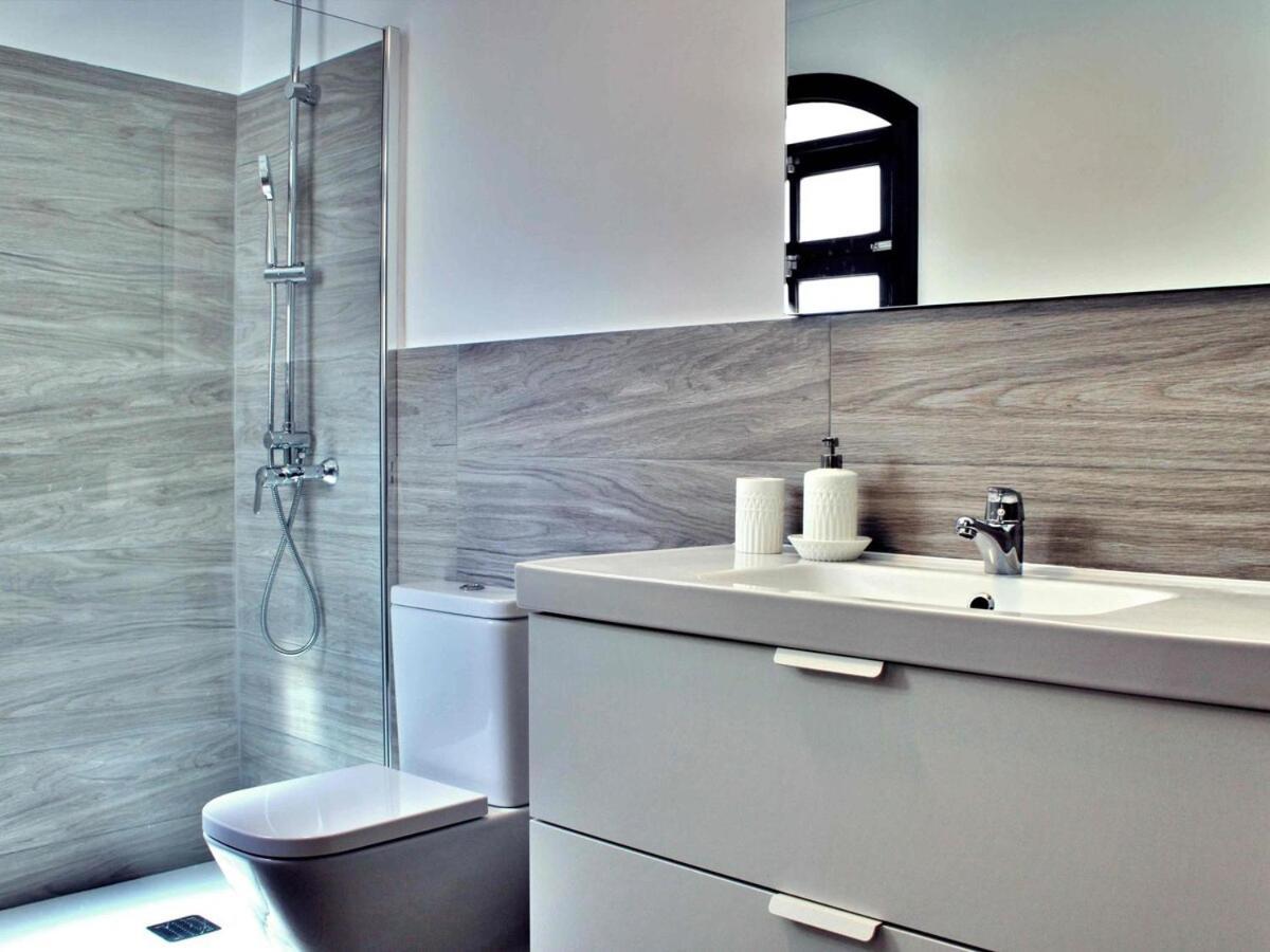 Playa Honda Apartment