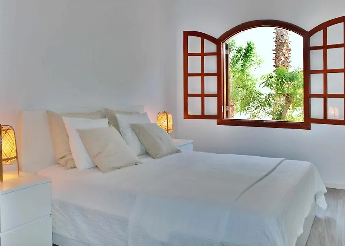 Playa Honda Home